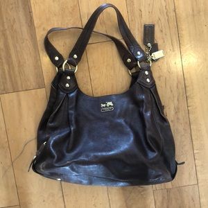 Coach leather purse!!